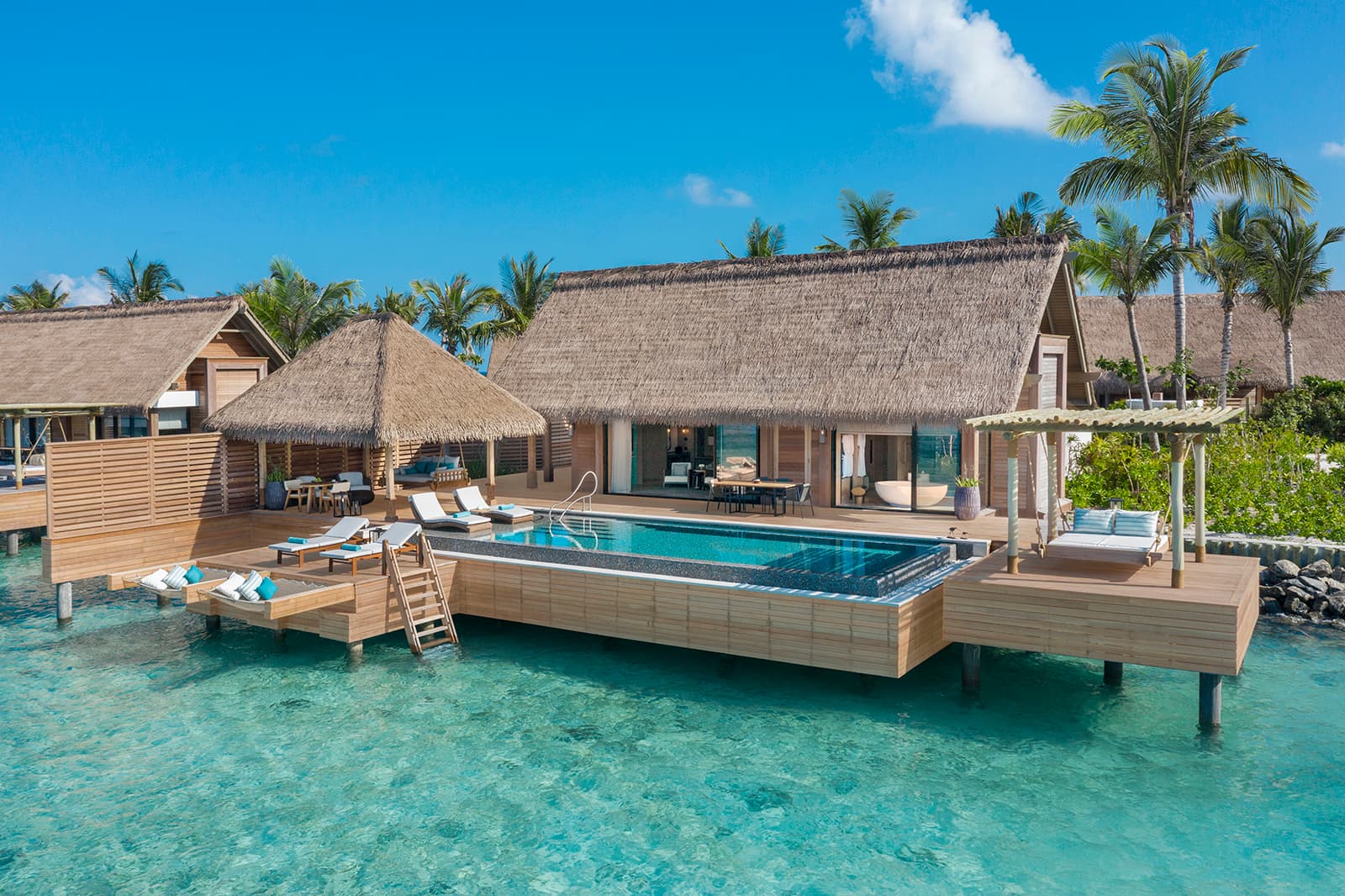 Two Queen Bedded Reef Villa with Pool