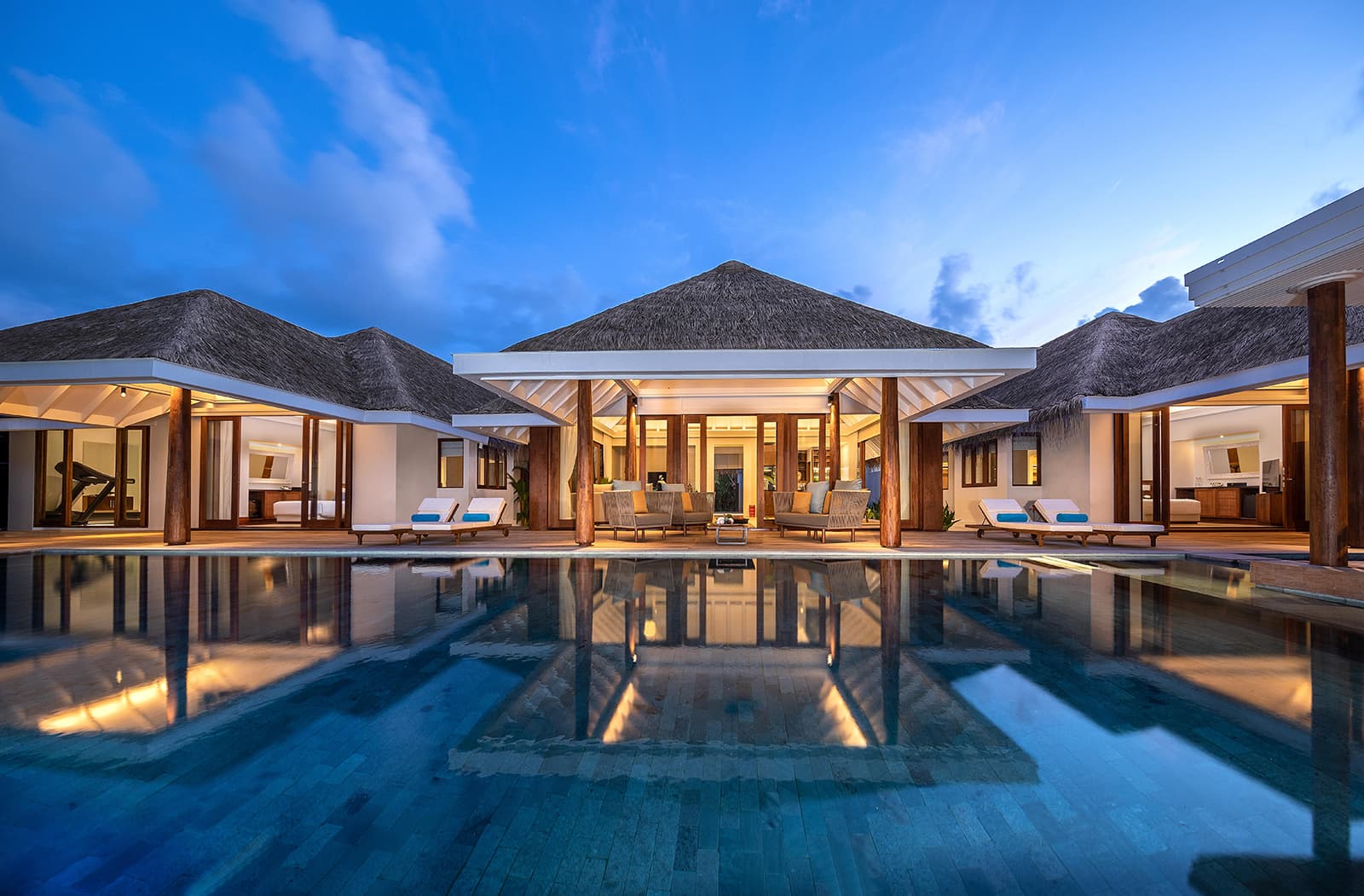 Two Bedroom Beach Pool Residence