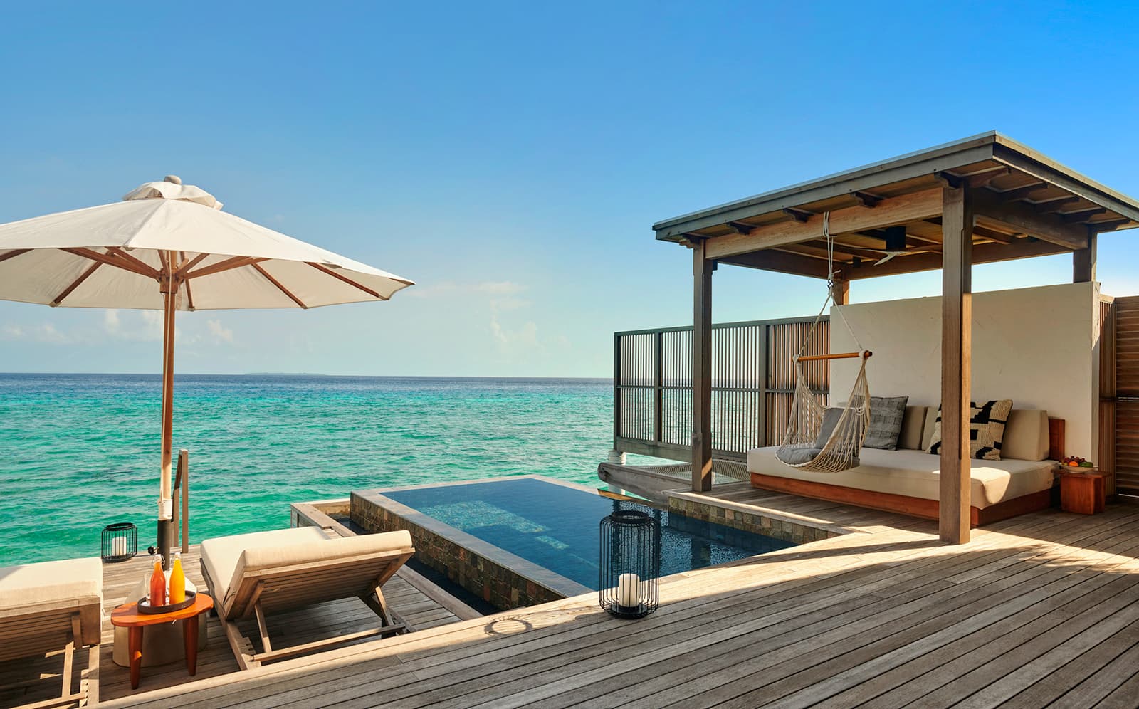 Water Sunrise Villa With Private Pool