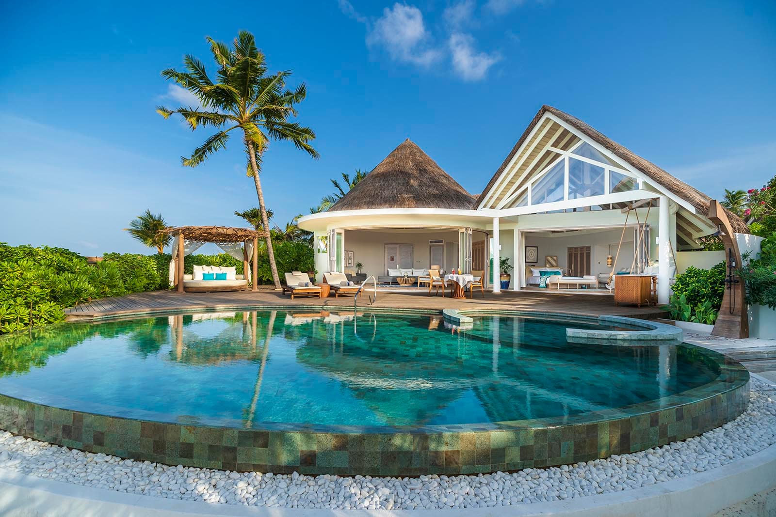 Beach Residence With Private Pool