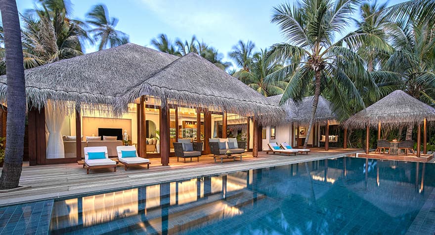 Four Bedroom Beach Pool Residence